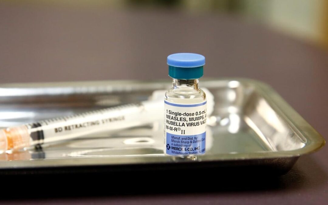 Reducción en el uso de vacunas y el programa para controlar el VIH en riesgo: los nuevos retos de la salud en Estados Unidos